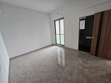 Room in 2 BHK Apartment at Matunga West – for Sale
