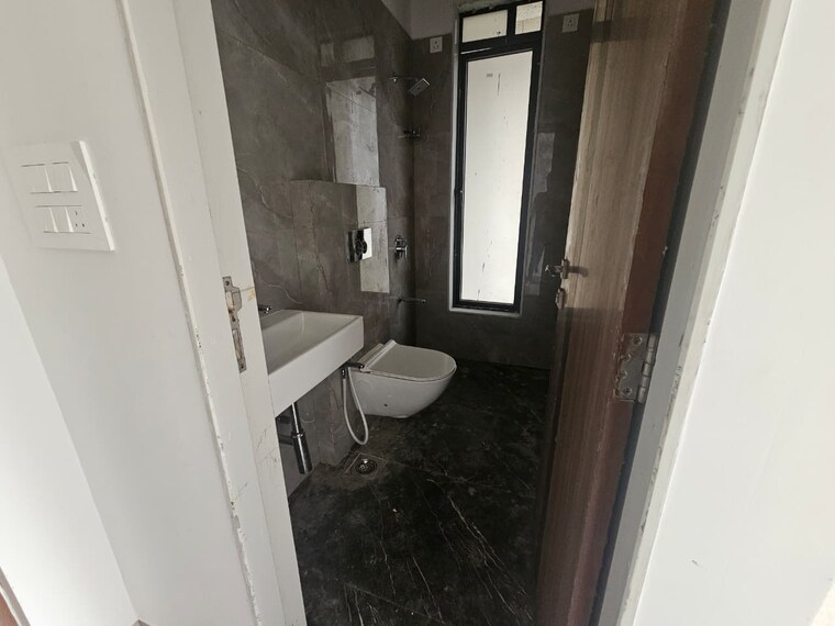 Bathroom, matunga west 2 Bedroom 747 Sq.Ft. Apartment In Matunga West Mumbai 9380917