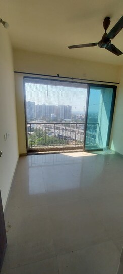 2 BHK Apartment For Sale in Man Opus