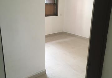 Room in 3 BHK Apartment at Neptune Flying Kite, Bhandup West – for Rent