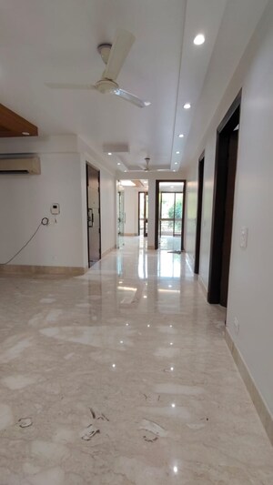 2 BHK Builder Floor For Rent in Amar Colony