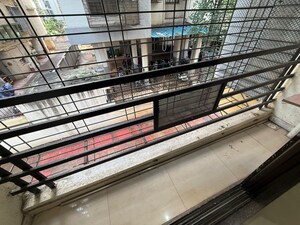 Balcony in 1 BHK Apartment at Seawoods – for Rent