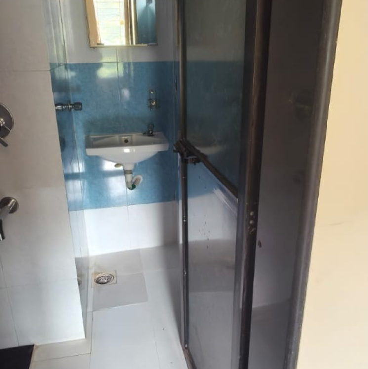 Bathroom, green-square 1 Bedroom 350 Sq.Ft. Apartment In Pratha Pushp Society Thane 9380933