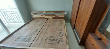 Furnished Amenities in 3 BHK Apartment at Signature Global Prime, Sector 63a – for Rent