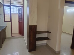 Room in 2 BHK Builder Floor at Ejipura – for Rent