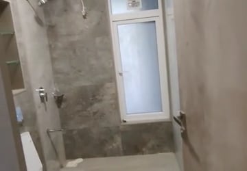 Bathroom in 3 BHK Apartment at Happy Jade Gardens, Ghatkopar East – for Rent