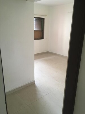 Room in 1 BHK Apartment at Hiranandani Zen Maple, Powai – for Rent