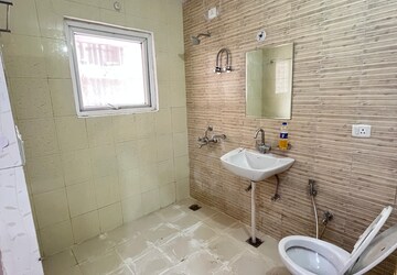 Bathroom in 3.5 BHK Apartment at UPAVP Ganga Yamuna And Hindon Enclave, Pratap Vihar – for Rent