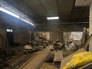 Parking in  Warehouse at Bijnor Road – for Rent