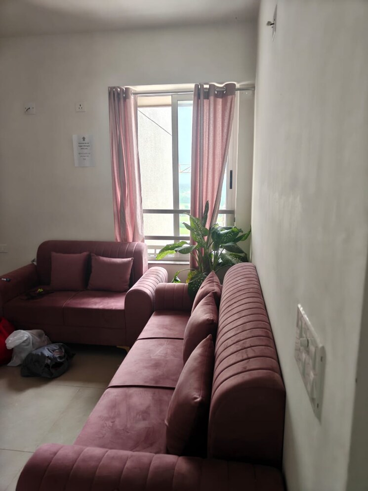 Living Room, shela 3 Bedroom 1550 Sq.Ft. Apartment In Shela Ahmedabad 9381008