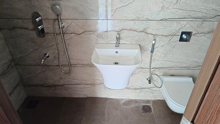 Bathroom, kolte-patil-life-republic 2 Bedroom 801 Sq.Ft. Apartment In Hinjewadi Pune 9381000