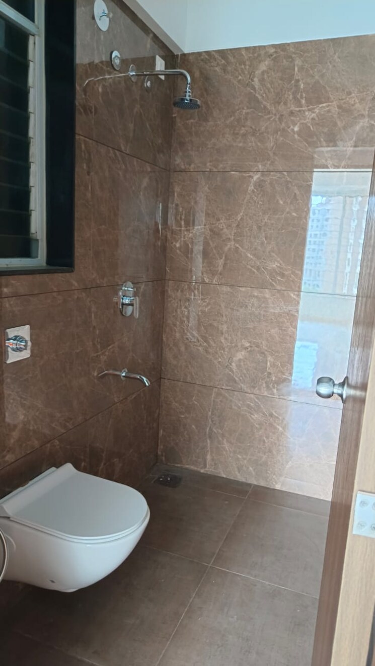 Bathroom, kolte-patil-life-republic 2 Bedroom 801 Sq.Ft. Apartment In Hinjewadi Pune 9381000