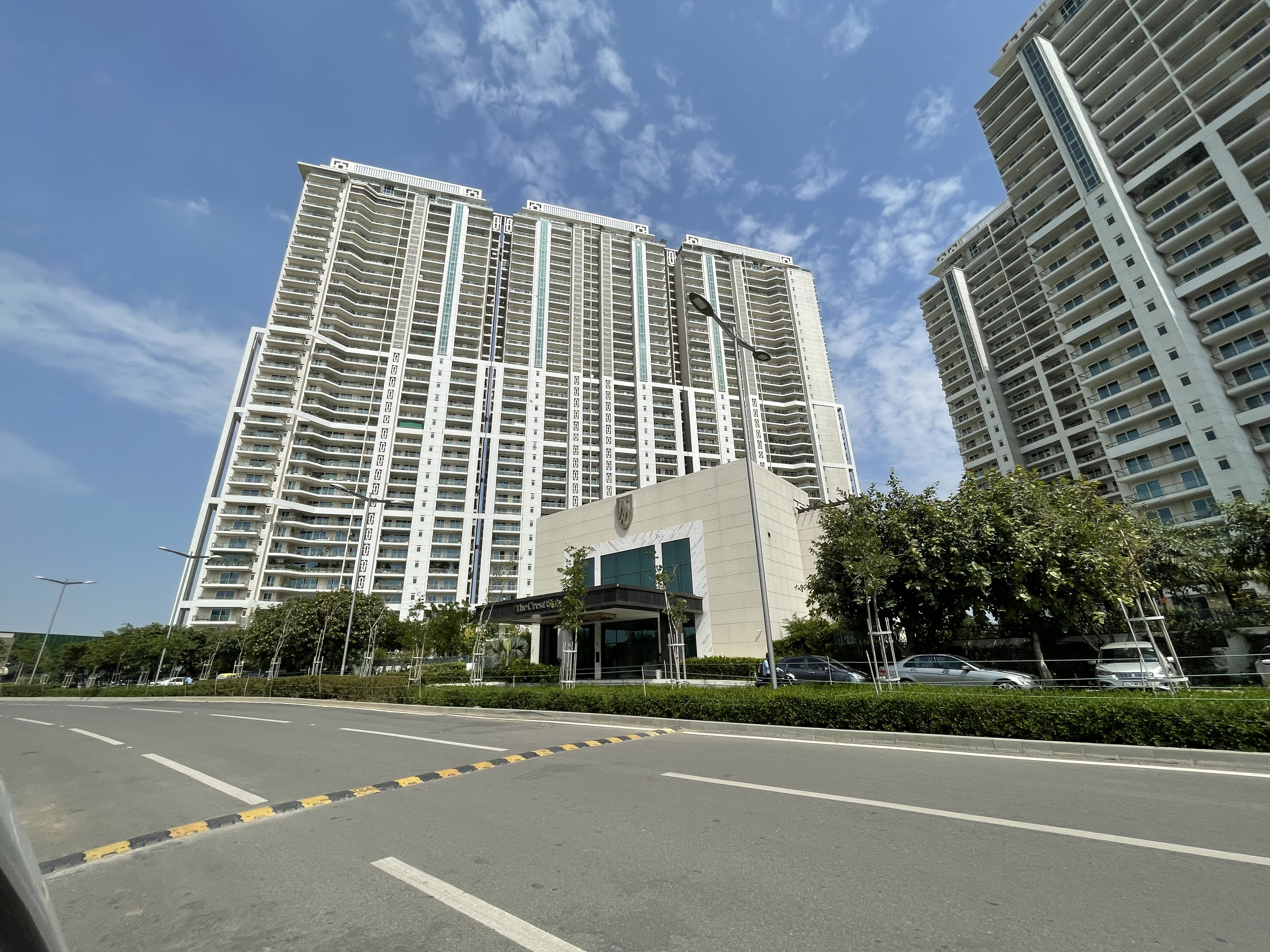 3 BHK 2550 Sq.Ft. Apartment in Tata Primanti Phase 2