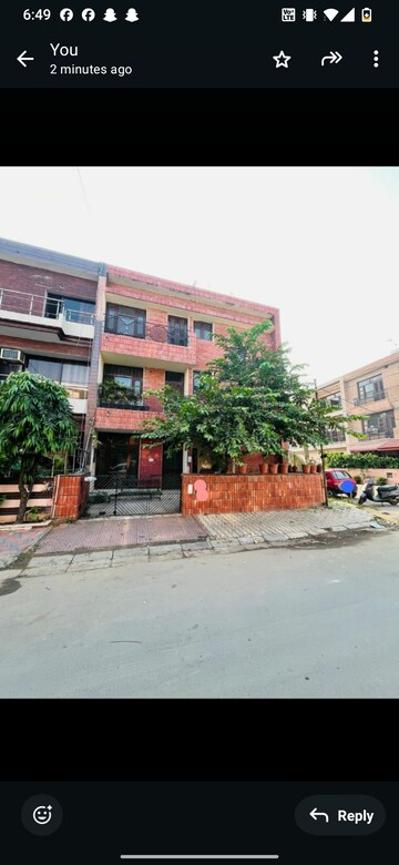 6+ BHK Independent House For Sale in Sector 44
