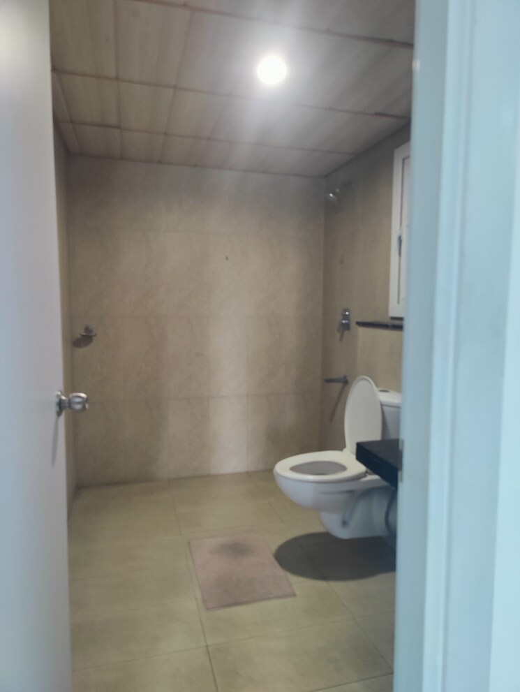 Bathroom, prestige-high-fields 2 Bedroom 892 Sq.Ft. Apartment In Gachibowli Hyderabad 9381029