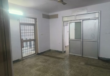 Room in 4 BHK Independent House at Indira Nagar – for Rent