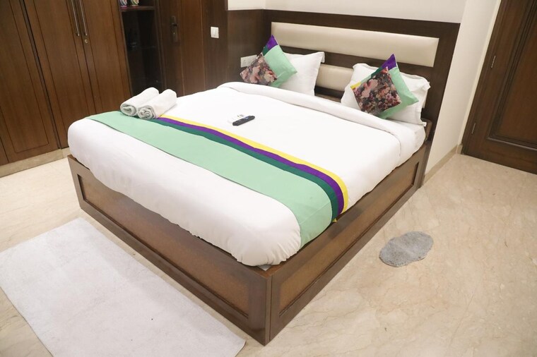 Bedroom, saket 3 Bedroom 2000 Sq.Ft. Apartment In Saket Delhi 9381046