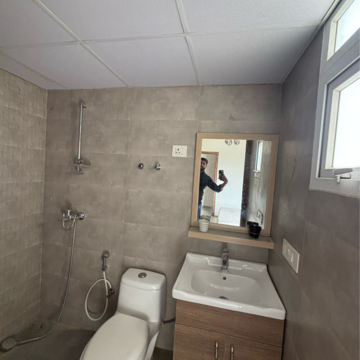 Bathroom in 3 BHK Apartment at Tulip Yellow, Sector 69 – for Rent