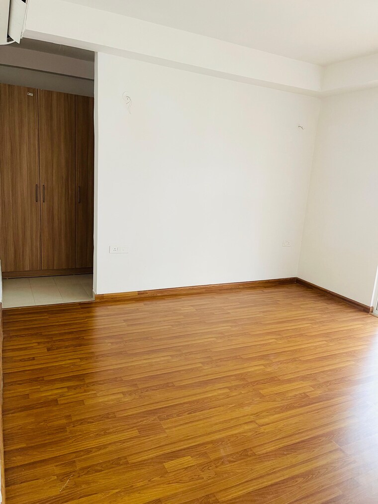 Room, signature-global-city 2 Bedroom 990 Sq.Ft. Apartment In Sector 37d Gurgaon 9381055