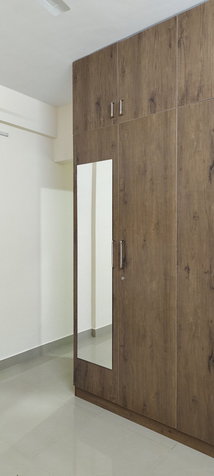 Room, indiranagar 2 Bedroom 900 Sq.Ft. Apartment In Indiranagar Bangalore 9381072