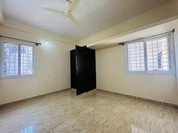 Room in 2 BHK Apartment at Indiranagar – for Rent