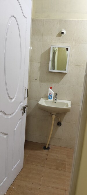 Bathroom in 2 BHK Apartment at Indiranagar – for Rent