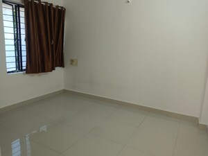 Room in 2 BHK Apartment at Ejipura – for Rent