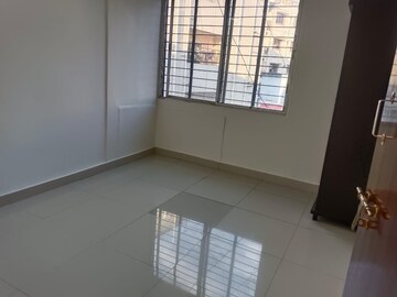 Room in 2 BHK Apartment at Ejipura – for Rent