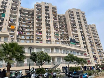 2 BHK Apartment – Exterior View View at Signature Orchard Avenue 2, Sector 93 - for Sale