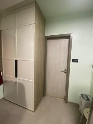 Bathroom in 3 BHK Apartment at Lokhandwala Minerva Mahalaxmi, Mahalaxmi – for Rent