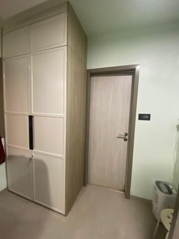 Bathroom in 3 BHK Apartment at Lokhandwala Minerva Mahalaxmi, Mahalaxmi – for Rent