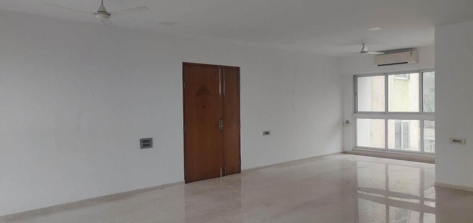 3 BHK + Pooja Room Apartment For Rent in Lokhandwala Minerva Mahalaxmi