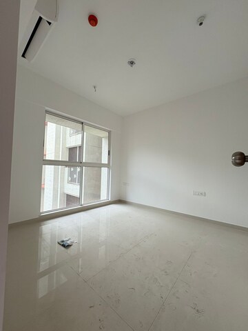 Room in 2 BHK Apartment at Lodha Codename Premier, Dombivli East – for Sale