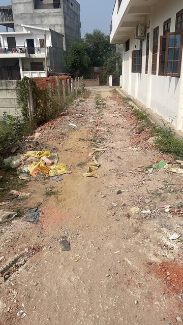 Floor Plan in  Warehouse at Arjunganj – for Rent