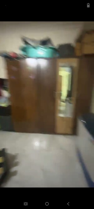 Room in 1 BHK Apartment at Kurla East – for Rent