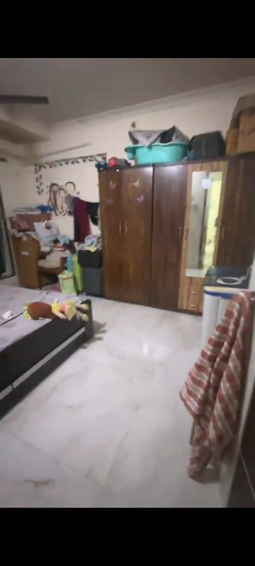 Bedroom in 1 BHK Apartment at Kurla East – for Rent