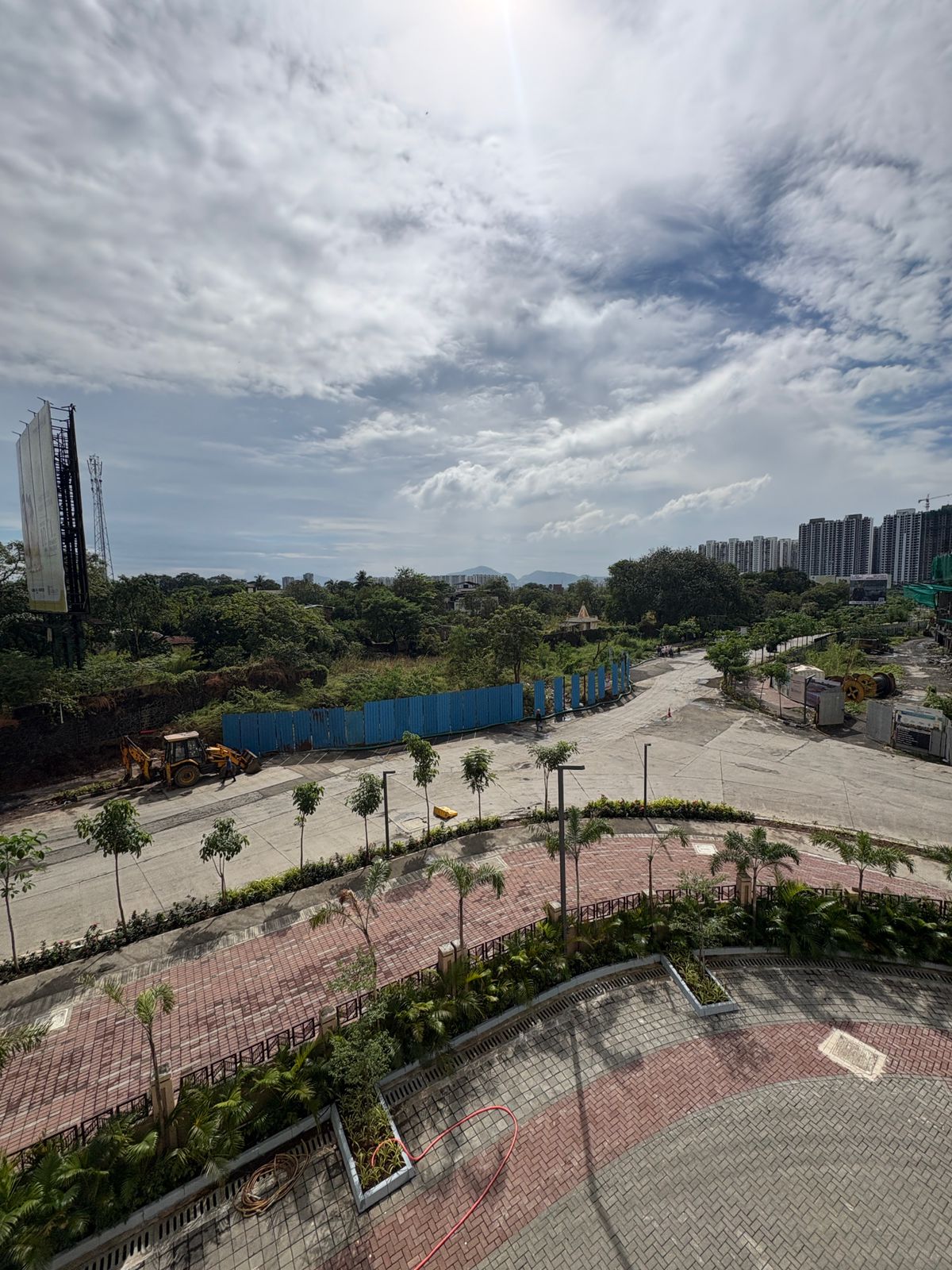 2.5 BHK + Study Room Apartment For Rent in Runwal Gardens