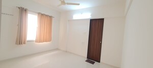 Room in 2 BHK Apartment at Shree Palaash Oak, Baner – for Rent