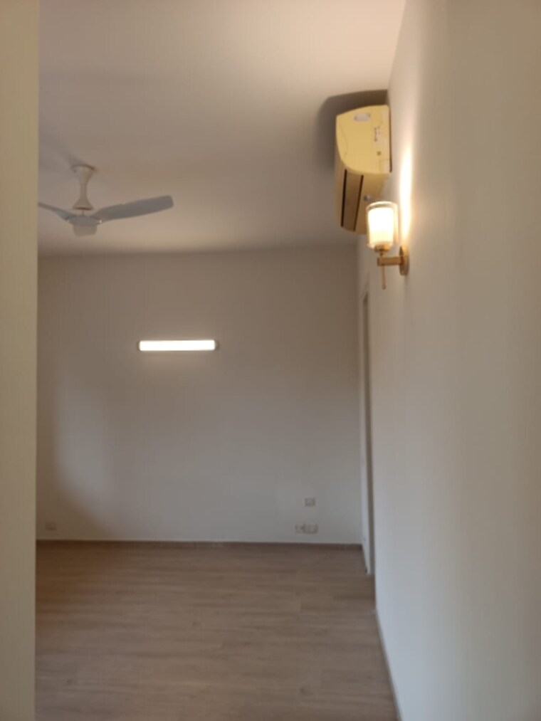 Room, ireo-skyon 2 Bedroom 1374 Sq.Ft. Apartment In Sector 60 Gurgaon 9381237