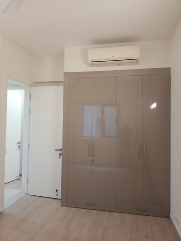 Bathroom in 2 BHK Apartment at Ireo Skyon, Sector 60 – for Rent