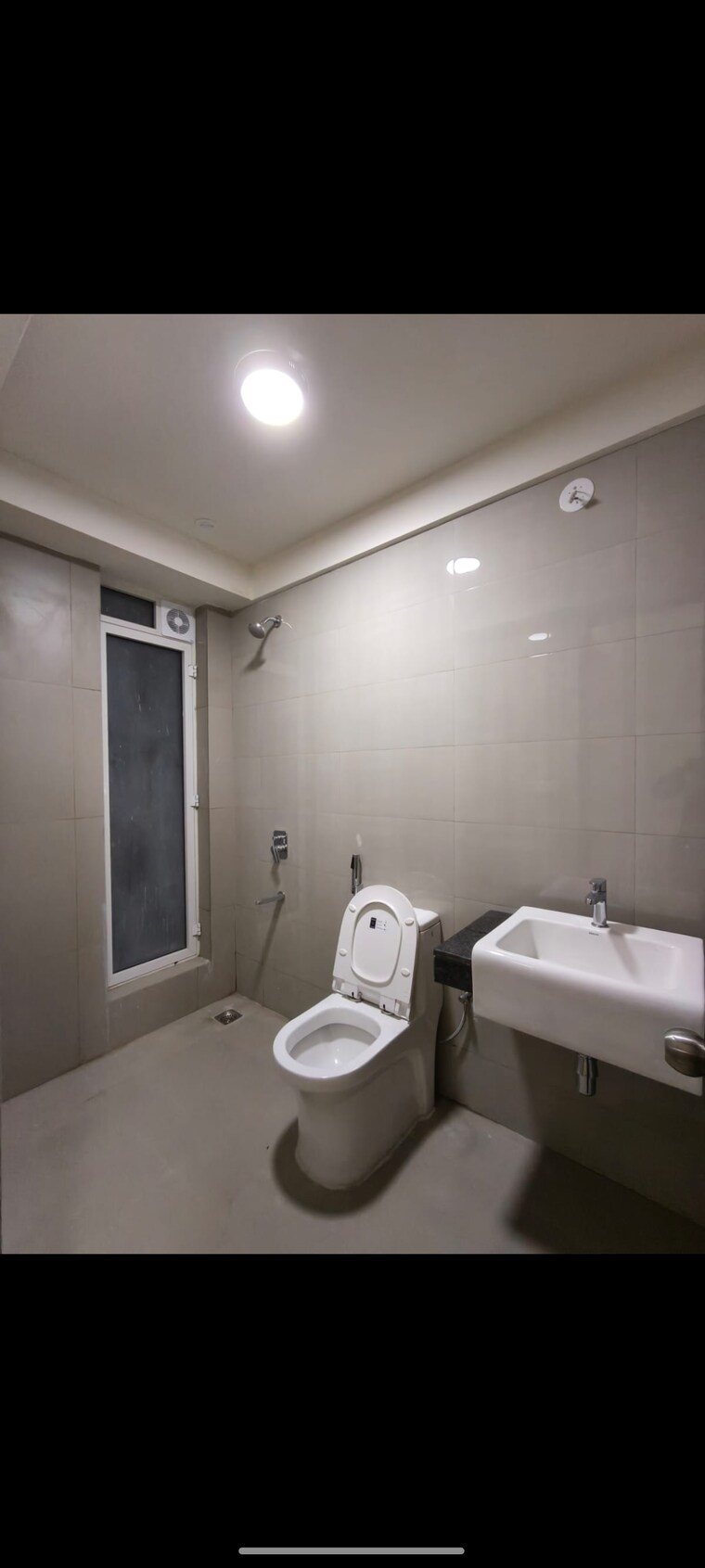 Bathroom, thane west Pg For Girls In Thane West 9381247