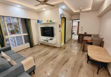 2 BHK Apartment For Rent in Lodha Amara, Kolshet Road