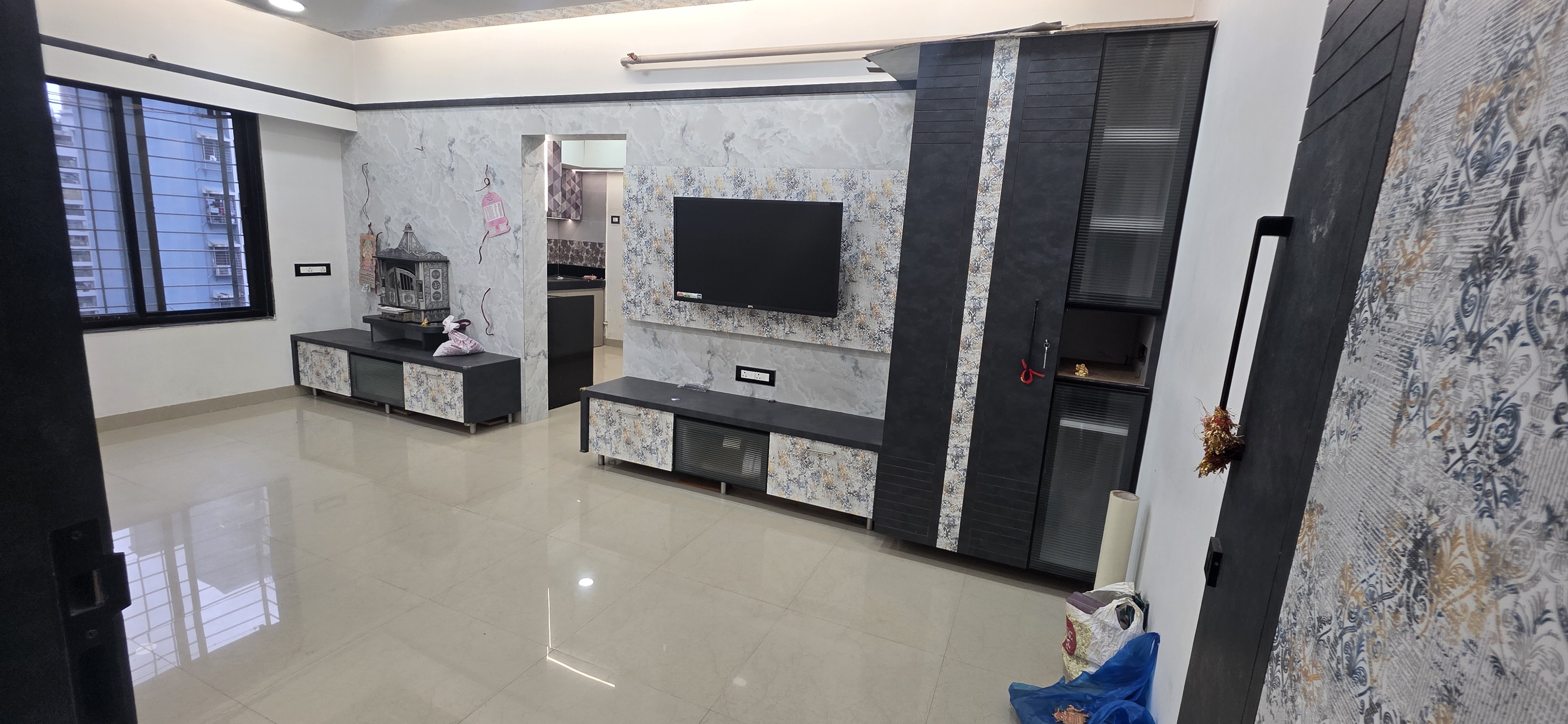 1 BHK + Servant Room Apartment For Rent in Chandak 34 Park Estate