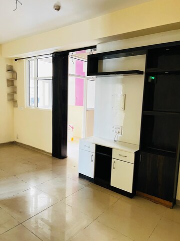 Room in 4 BHK Villa at Sector 10 – for Rent