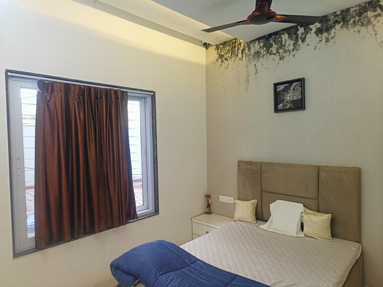 Bedroom, orange-county-gathagram 1 Bedroom 454 Sq.Ft. Apartment In Dehu Pune 9381307