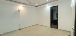 Room in 4 BHK Builder Floor at Greater Kailash I – for Rent