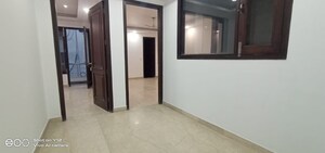 Room in 4 BHK Builder Floor at Greater Kailash I – for Rent