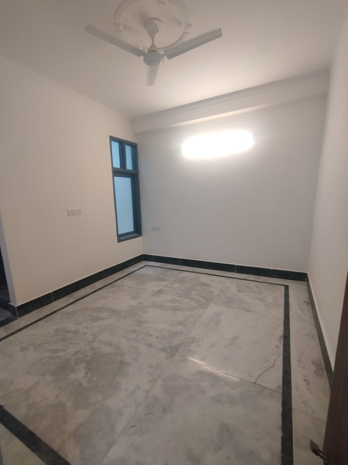 1 BHK Builder Floor For Rent in Chattarpur