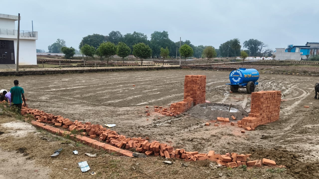 Plot For Sale in Imperial City 