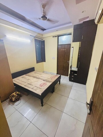 Bedroom in 2 BHK Builder Floor at Town Park Buildcon, Indrapuram – for Rent